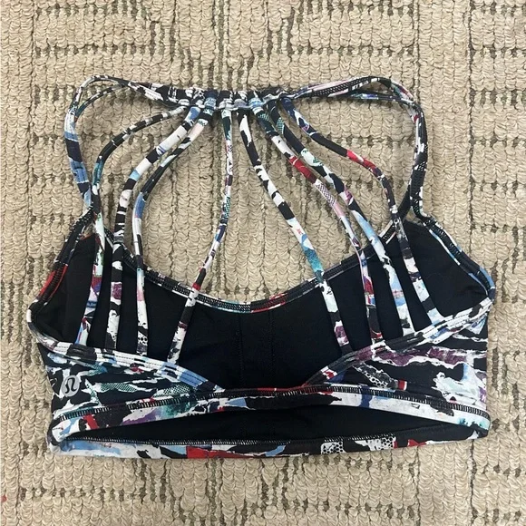 Lululemon sport padded bra size 2 - Picture 3 of 5